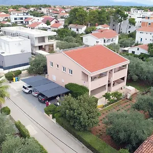 https://mario.hotelinzadar.com